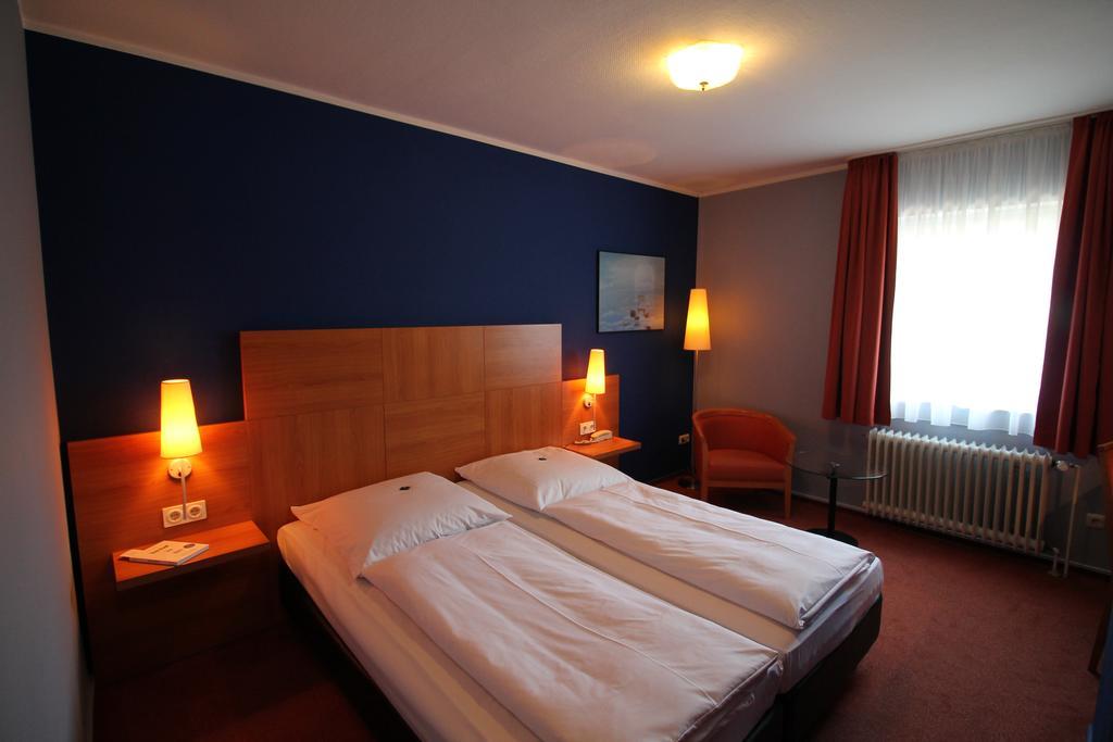 Hotel Westerfeld هيمنغن المظهر الخارجي الصورة